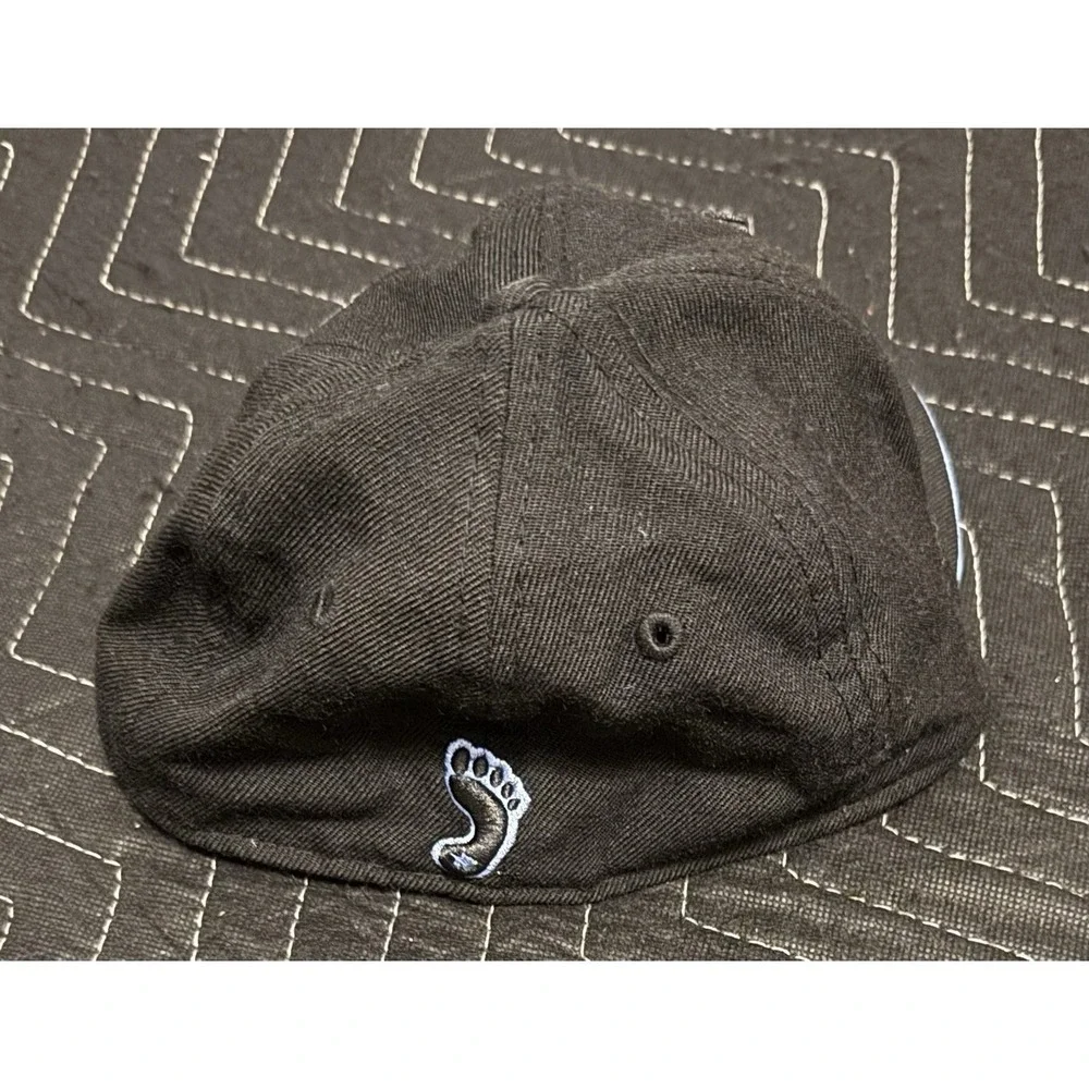New Era 59FIFTY Fitted Hat Cap Kids Size 6 5/8 North Carolina Tar Heels Swirl
